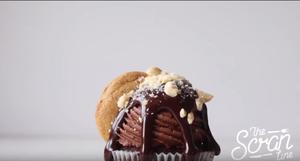 Ultimate Nutella Cupcake榛子巧克力酱杯子蛋糕的做法 步骤14