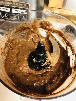 健康甜点：香蕉巧克力鹰嘴豆泥（Copycats Trader joe’s chocolate hummus）的做法 步骤2