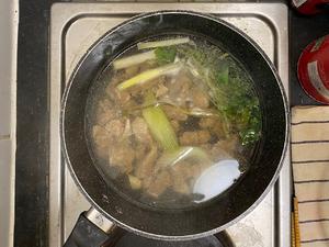 家常又精致的红烧鹰嘴豆小牛肉(番茄底味红烧)的做法 步骤4