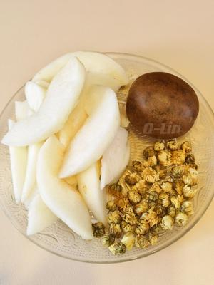 罗汉果梨菊冻（三种状态）的做法 步骤1