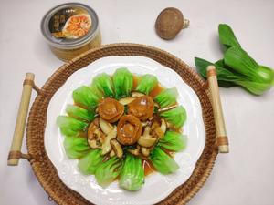 年夜饭~餐桌上的小清新(香菇鲍鱼灼菜心)的做法 步骤11