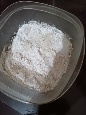 健脾去湿茯苓芡实～威风蛋糕的做法 步骤1
