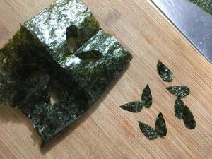 儿童创意早餐～小羊肖恩饭团（附自制寿司醋比例）的做法 步骤7