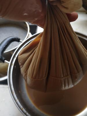 川贝秋梨膏的做法 步骤7