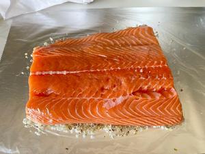 Gravlax 杜松子酒百里香腌三文鱼的做法 步骤5