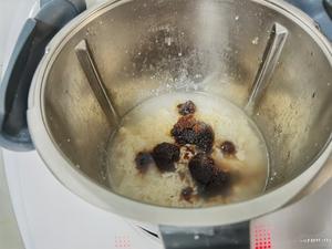 邢小秋—醪糟红糖鲜鸡头米（鲜芡实）的做法 步骤2