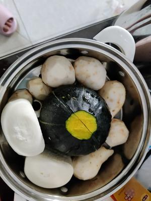 黏滑南瓜毛芋芡实羹（只需小煮锅）的做法 步骤1