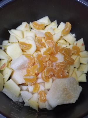 酸酸甜甜的消积水果茶的做法 步骤3