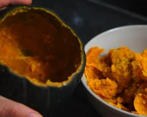 栗子吃法八｜栗子南瓜意面的做法 步骤2