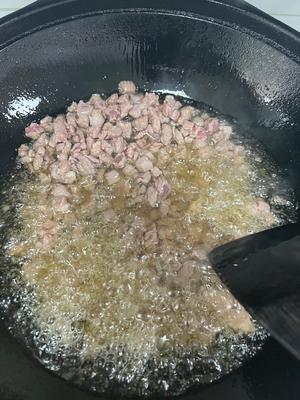 香菇牛肉辣椒酱的做法 步骤4