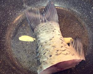 鲩鱼尾眉豆祛湿汤的做法 步骤2