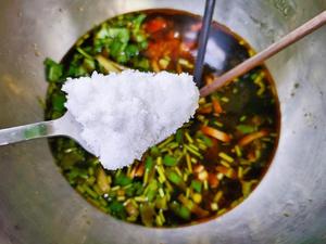捞汁小海鲜的做法 步骤10