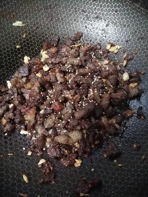 美味零食牛肉粒自制的做法 步骤6