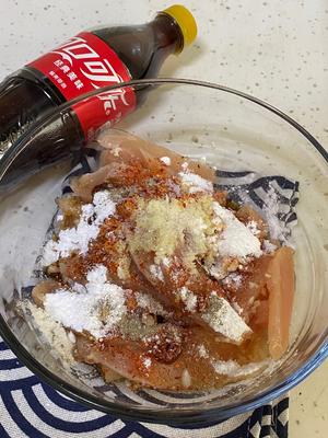 解馋 减脂小零食炸鸡柳的做法 步骤3