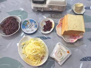 热压三明治?早餐机压万物（摩飞版）的做法 步骤1