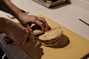 超快手的三明治伴侣| 冷藏法鲁邦种全麦口袋面包（Pita Bread）|消耗鲁邦种的做法 步骤11