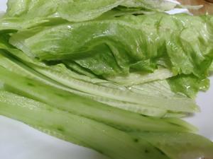 ❤减脂美味—豆腐皮“寿司卷”的做法 步骤4