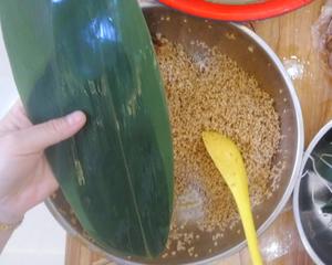 大肉粽（内附四角长粽视频）的做法 步骤8