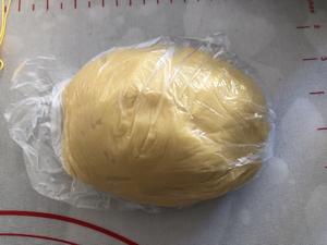 零失败“广式月饼”豆沙蛋黄50g步骤超详细的做法 步骤5