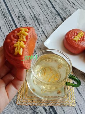 低糖少油不上火?的莲蓉蛋黄月饼～冰皮、馒头版系列A *花儿馒头145的做法 步骤20